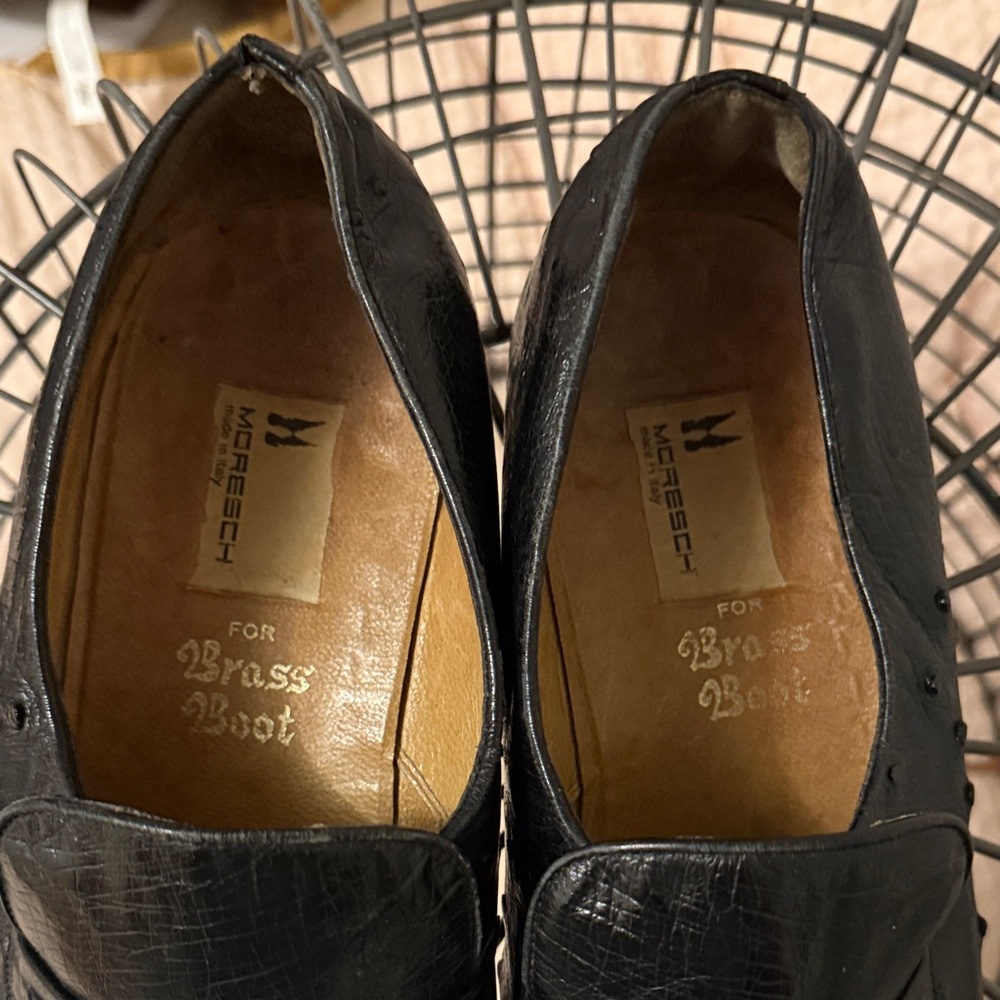 Moreschi Black Textured Leather Loafers - Picture 2 of 5